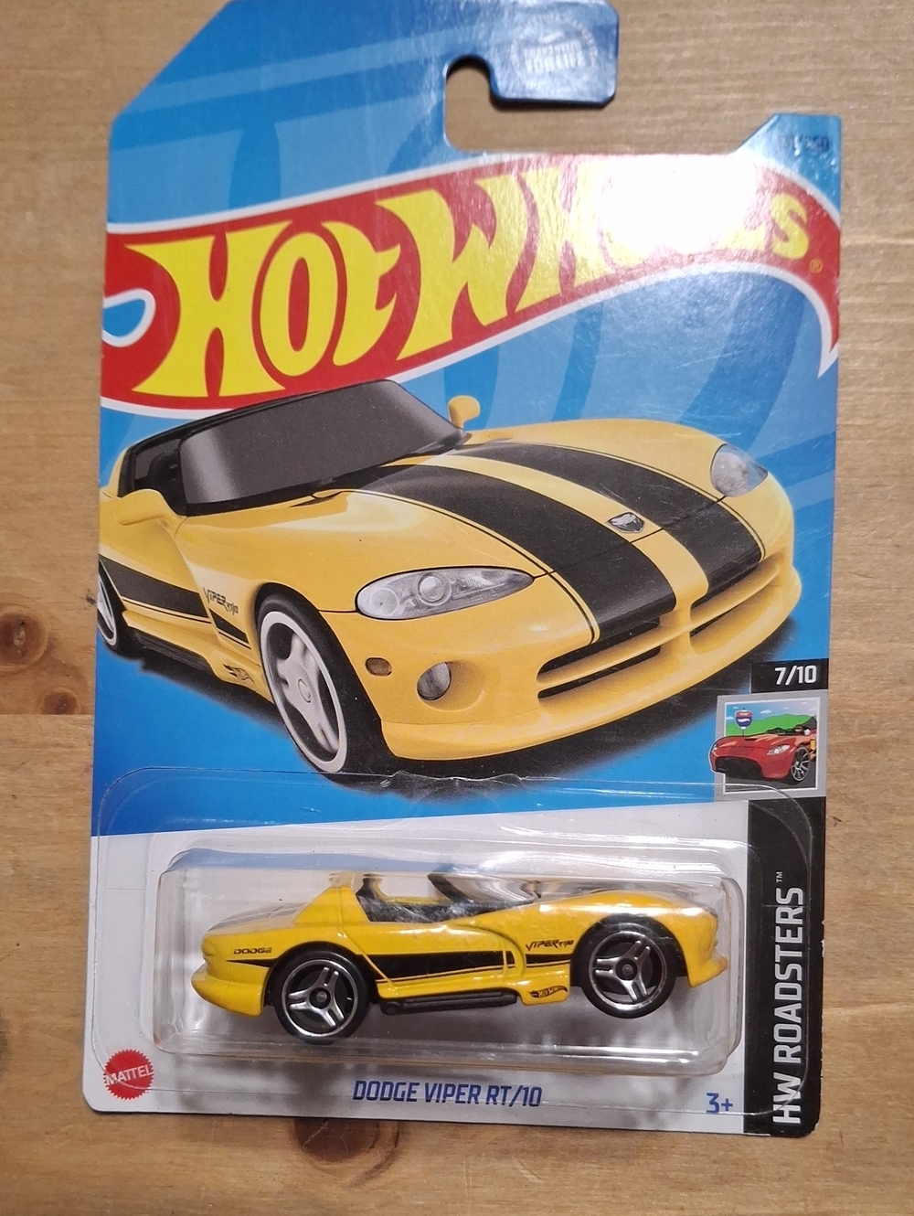 Hot Wheels Dodge Viper RT/10 Toy Car - Yellow with Black Stripes